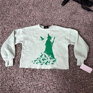 Girls XS Wicked Sweatshirt NWT